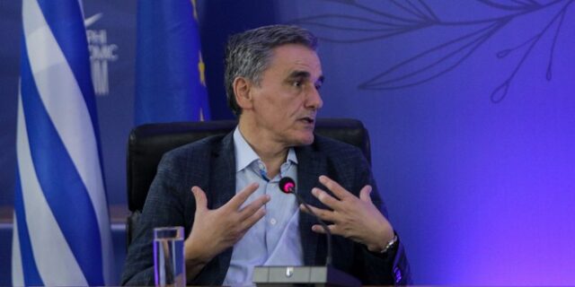 Τσακαλώτος: Δεν έχουν μπει οι πυλώνες για μακροπρόθεσμη και βιώσιμη ανάπτυξη