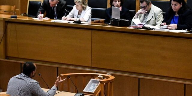 Χρυσή Αυγή: Αποφυλακίστηκε ο Τσακανίκας