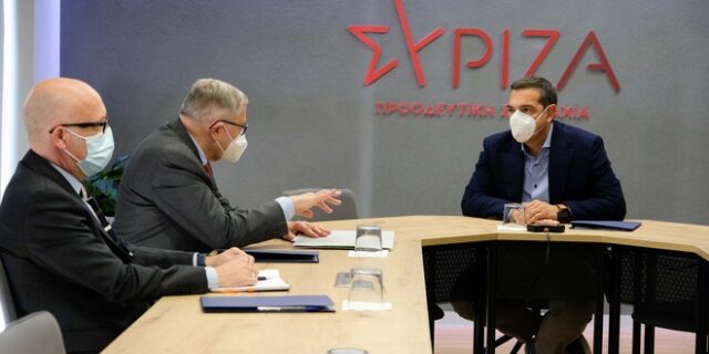 Συνάντηση του Αλέξη Τσίπρα με τον επικεφαλής του ESM