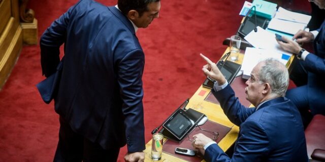 Βουλή: Αντιπαράθεση Τσίπρα – Τασούλα για την παρουσία βουλευτών