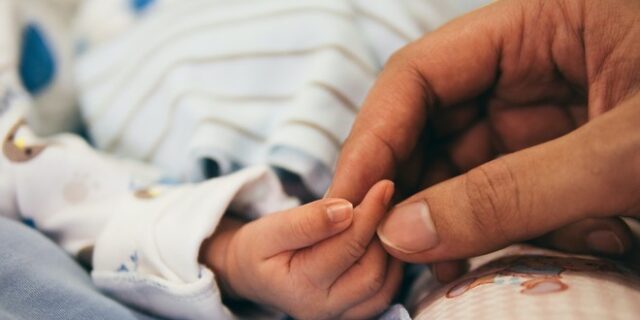 Έκτη γέννηση παιδιού με τη μέθοδο της Μεταφοράς Μητρικής Ατράκτου  από την επιστημονική ομάδα της Institute of Life και της Embryotools στην Ελλάδα