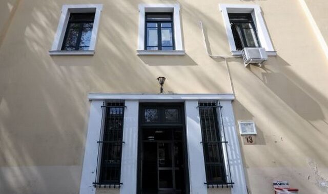 Μένει ίδια η προσωρινή διοίκηση, οδηγεί στις εκλογές την ΕΟΚ στις 30 Μαΐου