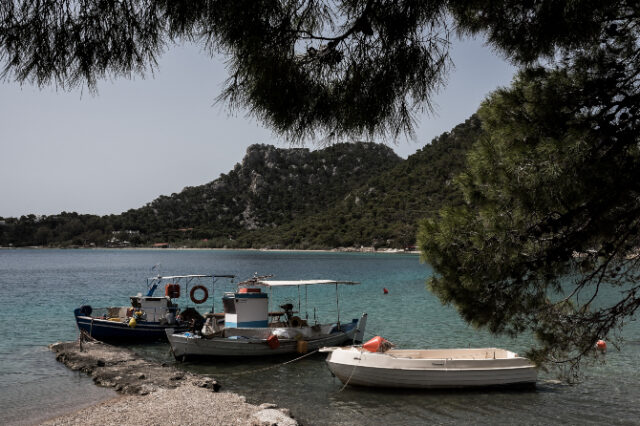 Καιρός: Λίγο πάνω από τα κανονικά επίπεδα η θερμοκρασία