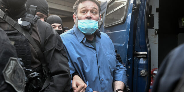 ΣΥΡΙΖΑ: “Νίκη της δημοκρατίας” ότι ο Γιάννης Λαγός οδηγείται στις ελληνικές φυλακές