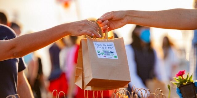 Θεσσαλονίκη: Περισσότερα από 25.000 φυτά μοιράστηκαν σε σχολεία της πόλης