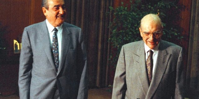 Ο Αλέξης δεν είναι Ανδρέας, ο Κυριάκος μπορεί να γίνει Κωνσταντίνος;