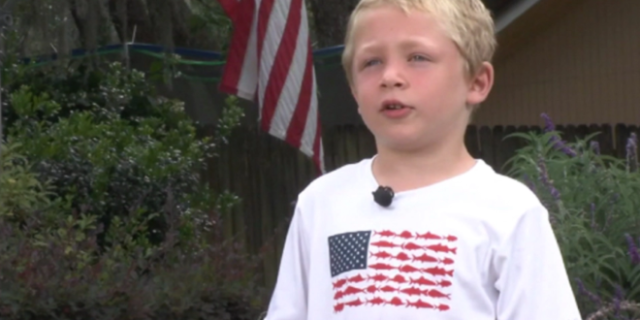 ΗΠΑ: Επτάχρονος κολυμπά μία ώρα για να σώσει τον πατέρα και την αδερφή του