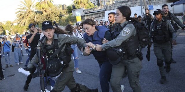 Ισραήλ: Η Ένωση Ανταποκριτών Ξένου Τύπου καταδικάζει την προσαγωγή της Τζιβάρα Μπουντέιρι
