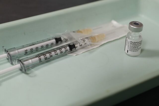 Το Ιράν θα παράγει ένα από τα κουβανικά εμβόλια κατά της covid-19