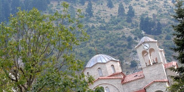 Εορτολόγιο: Ποιοι γιορτάζουν την Παρασκευή 4 Ιουνίου