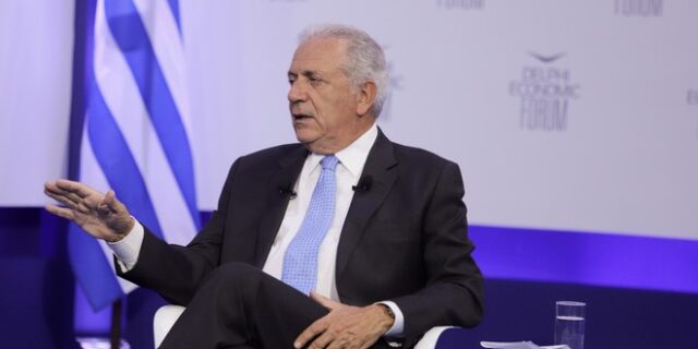Αβραμόπουλος: “Ακυρώνω τη συμμετοχή μου στο Antalya Diplomacy Forum λόγω συμμετοχής Τατάρ”