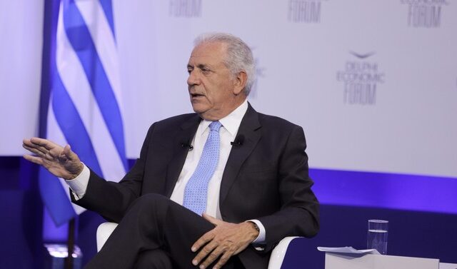 Αβραμόπουλος: “Ακυρώνω τη συμμετοχή μου στο Antalya Diplomacy Forum λόγω συμμετοχής Τατάρ”