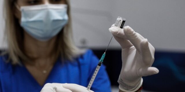 Εμβολίο κορονοϊού – ΕΕ: Το 57% των ενηλίκων έχει λάβει τουλάχιστον μία δόση