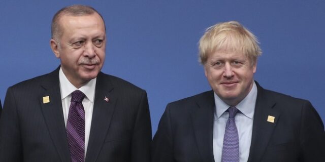Ο Ερντογάν θα θέσει στον Τζόνσον θέμα για τον τουρισμό στη σύνοδο του NATO
