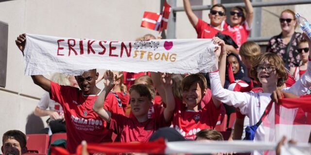 Euro 2020, Δανία – Βέλγιο: Προσωρινή διακοπή στο 10ο λεπτό προς τιμήν του Έρικσεν