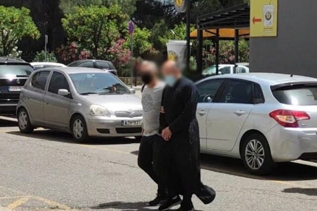 Αγρίνιο: Η σκοτεινή δράση του ιερέα – Σύλληψη μετά την συγκλονιστική καταγγελία στο Ladylike.gr