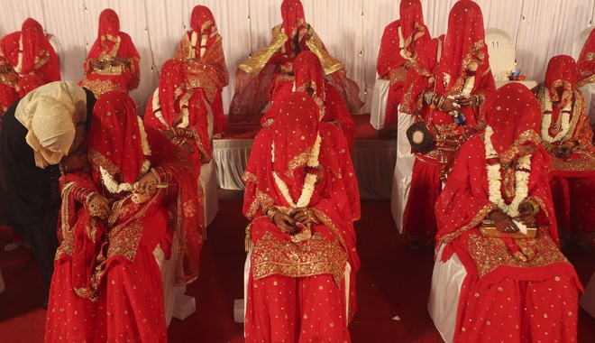 Οι γονείς νύφης στην Ινδία κράτησαν ομήρους το γαμπρό και την οικογένεια του