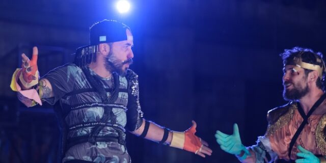 Ο Μουζουράκης στην Επίδαυρο