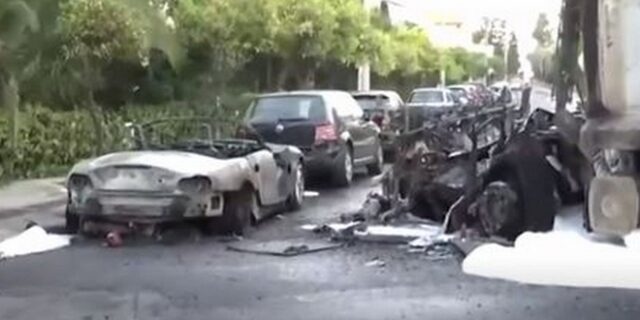 Καβούρι: Εκρήξεις και φωτιά μετά απο σύγκρουση απορριμματοφόρου με ταξί