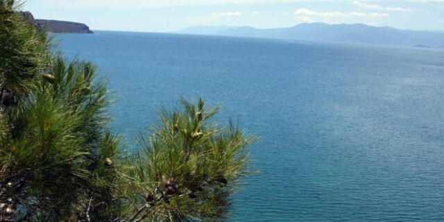Καιρός: Περιορισμένη αστάθεια με κανονικές θερμοκρασίες την Παρασκευή