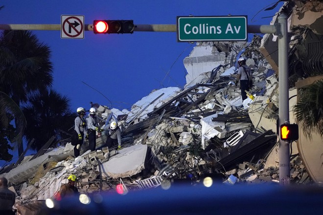 Μαϊάμι: Στους τρεις οι νεκροί από την κατάρρευση κτιρίου – Σχεδόν 100 αγνοούμενοι