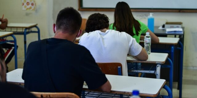 Πανελλήνιες 2021: Θετικός στον κορονοϊό υποψήφιος στο Ηράκλειο Κρήτης