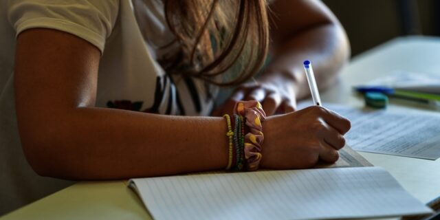 Πανελλήνιες 2021: Τα θέματα σε Κοινωνιολογία, Χημεία και Πληροφορική