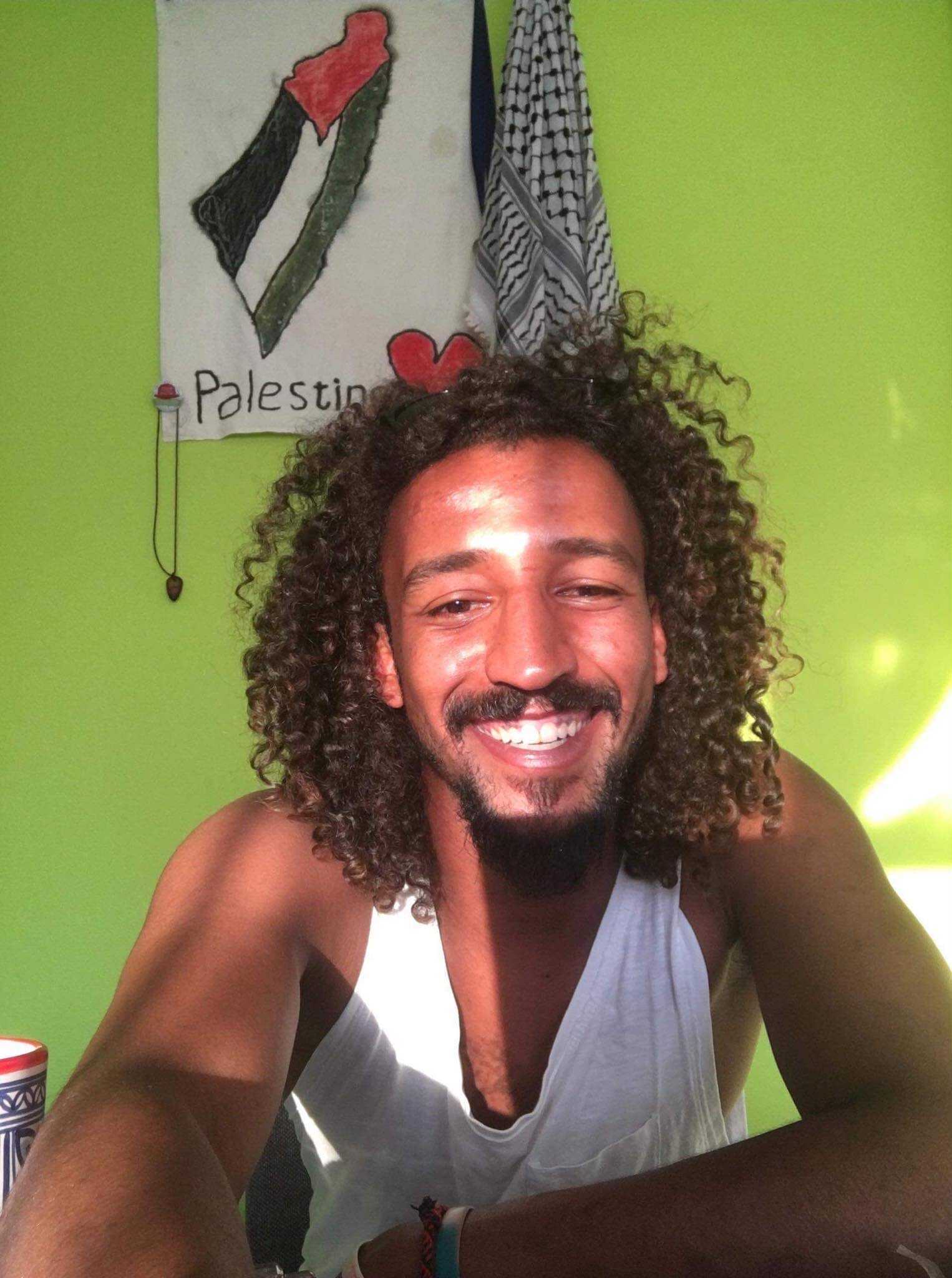 Βοήθησε τον 27χρονο Saed να φέρει γεύσεις από την Παλαιστίνη στη Σάμο