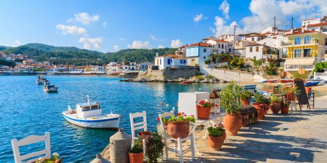 Τι θα ισχύσει με το μειωμένο ΦΠΑ στα 5 ακριτικά νησιά – H ρύθμιση