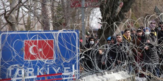 Διεθνής Αμνηστία: “Παράνομες επαναπροωθήσεις” στον Έβρο
