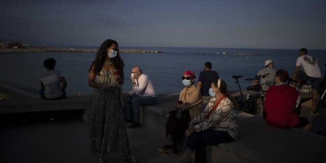 Ισπανία: Τέλος οι μάσκες σε εξωτερικούς χώρους από τις 26 Ιουνίου