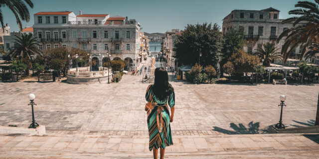 Μια φούντωση μια φλόγα στη… Σύρο