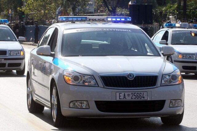 Θεσσαλονίκη: Ανήλικοι προκάλεσαν τρελή καταδίωξη και τραυμάτισαν μία αστυνομικό