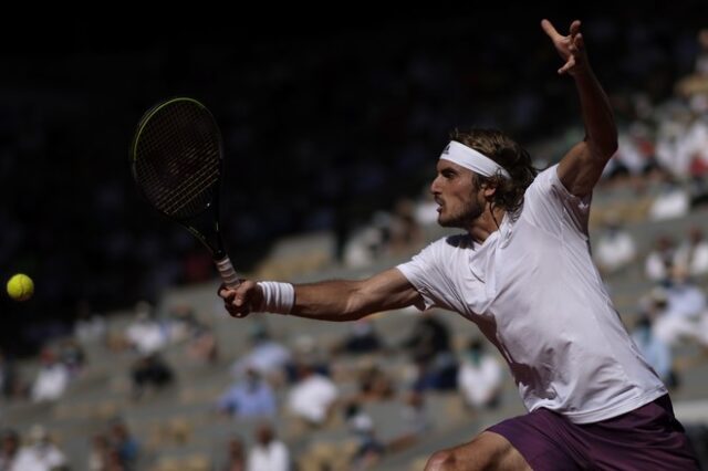 Τσιτσιπάς: Πέντε λεπτά πριν τον τελικό του Roland Garros, έχασε τη γιαγιά του