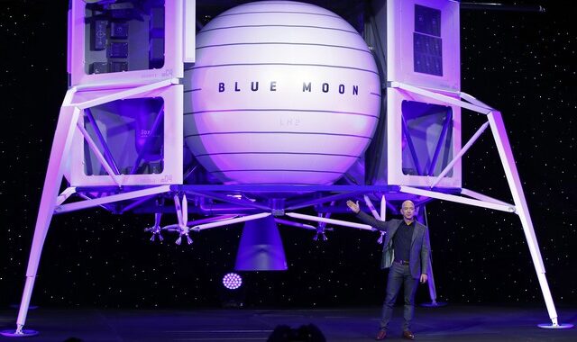 Ο Τζεφ Μπέζος ανακοίνωσε ότι θα ταξιδέψει στο διάστημα – Γιατί; Γιατί μπορεί…
