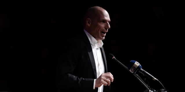 Αρχίζουν οι εργασίες του συνεδρίου του ΜέΡΑ25 – Το μήνυμα Βαρουφάκη