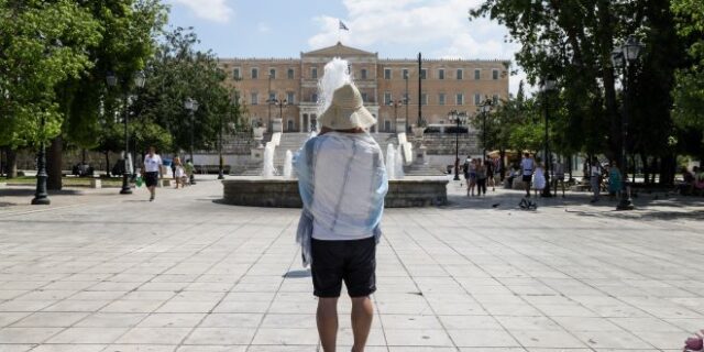 Θα “περάσουν” το ασφαλιστικό (και άλλα) στα “μπάνια του λαού”