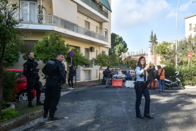 Επίθεση με πέτρες στο Αστυνομικό Τμήμα Ζωγράφου
