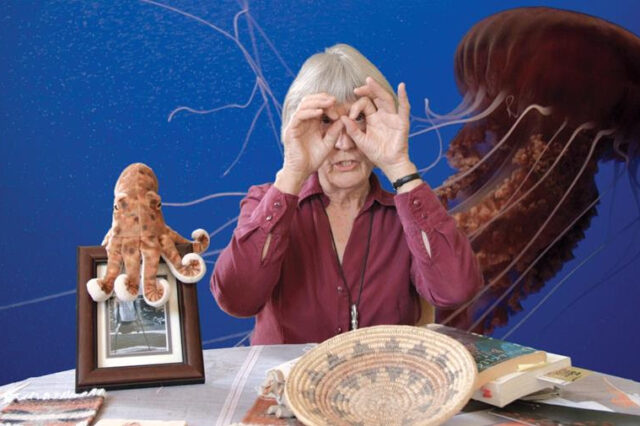Γνωριμία με την Ντόνα Χάραγουεϊ