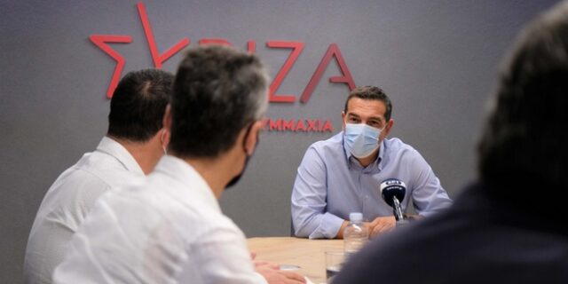 Τσίπρας για τράπεζες: Οι μικρομεσαίες επιχειρήσεις δεν περνούν ούτε έξω από τα γκισέ
