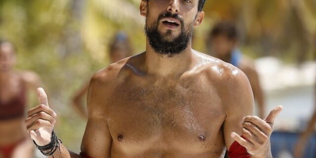 Survivor- Σάκης Κατσούλης: Οι αδημοσίευτες φωτογραφίες πριν την αναχώρηση για τον Άγιο Δομίνικο