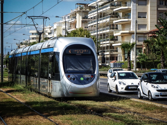 Κακοκαιρία Μπάλλος: Ξεκίνησε η λειτουργία του τραμ – Κανονικά τα δρομολόγια του μετρό