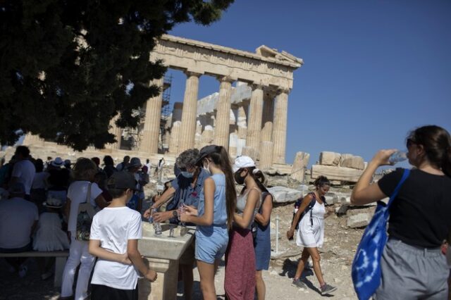 Κορονοϊός: Και όμως, δεν φταίει μόνο η “Δέλτα” για την εκτόξευση των κρουσμάτων