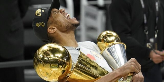 Γιάννης Αντετοκούνμπο: Τι σημαίνει το όνομά του και μια απάντηση σε όσους το “έκαναν λάθος”