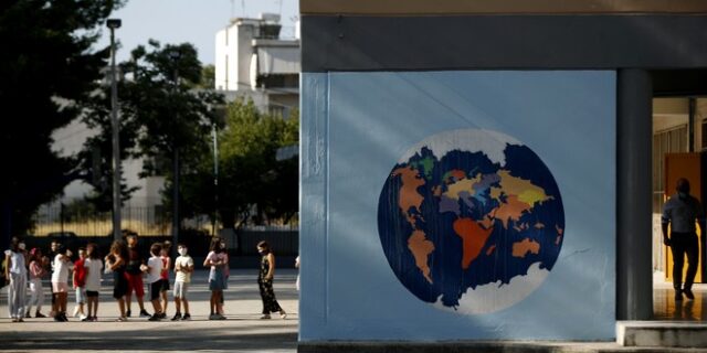 ΕΚΠΑ: Μάσκες και καλύτερο εξαερισμό για το άνοιγμα των σχολείων