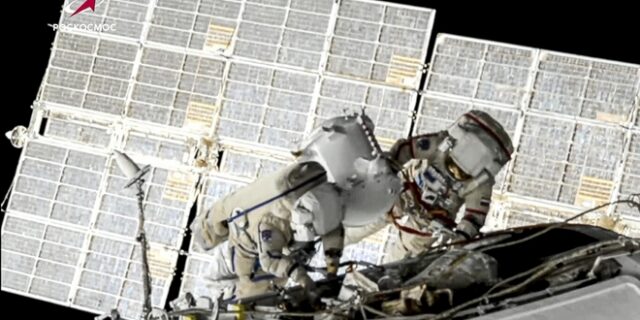 “Άγνωστο” αντικείμενο θα προσεγγίσει τον Διεθνή Διαστημικό Σταθμό