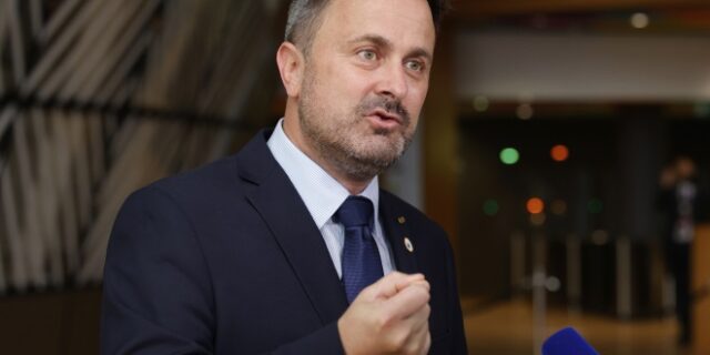 Λουξεμβούργο: Στο νοσοκομείο με κορονοϊό ο πρωθυπουργός Μπέτελ