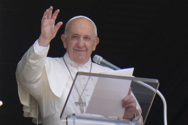Πάπας Φραγκίσκος: Ιστορική επίσκεψη στην Ελλάδα – Οι συναντήσεις
