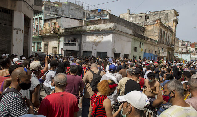 Κούβα: Ένας νεκρός στις αντικυβερνητικές διαδηλώσεις