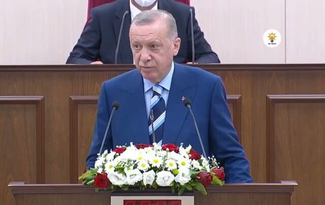 Προκλητικός Ερντογάν στα Κατεχόμενα: “Παρά τις προδοσίες, εμείς δεν θα χάσουμε άλλα 50 χρόνια”